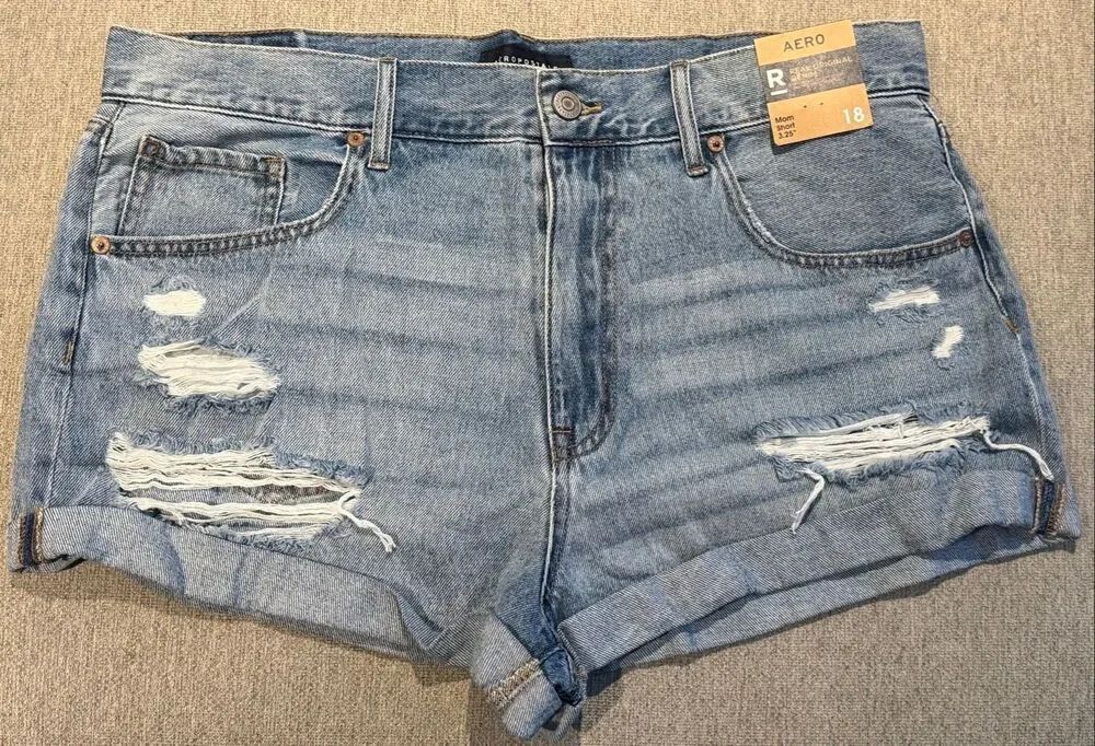 Aero mom denim shorts size 18
